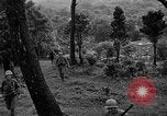 Standbild 7th Infantry Division Soldaten Kin Okinawa Ryukyu Inseln, 1945, aus Sekunde 60 historischem Filmmaterial Videoclip 65675052684