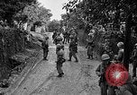 Standbild 7 Division Infanteristen Kin Okinawa Ryukyu Inseln, 1945, aus Sekunde 20 historischem Filmmaterial Videoclip 65675052685