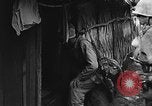 Standbild 7 Division Infanteristen Kin Okinawa Ryukyu Inseln, 1945, aus Sekunde 48 historischem Filmmaterial Videoclip 65675052685