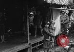 Standbild 7 Division Infanteristen Kin Okinawa Ryukyu Inseln, 1945, aus Sekunde 52 historischem Filmmaterial Videoclip 65675052685