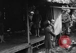 Standbild 7 Division Infanteristen Kin Okinawa Ryukyu Inseln, 1945, aus Sekunde 53 historischem Filmmaterial Videoclip 65675052685