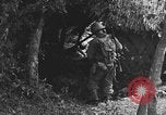 Standbild 7 Division Infanteristen Kin Okinawa Ryukyu Inseln, 1945, aus Sekunde 27 historischem Filmmaterial Videoclip 65675052690