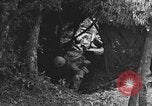 Standbild 7 Division Infanteristen Kin Okinawa Ryukyu Inseln, 1945, aus Sekunde 32 historischem Filmmaterial Videoclip 65675052690