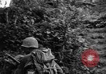 Standbild 7 Division Infanteristen Kin Okinawa Ryukyu Inseln, 1945, aus Sekunde 44 historischem Filmmaterial Videoclip 65675052690