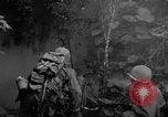 Standbild 7 Division Infanteristen Kin Okinawa Ryukyu Inseln, 1945, aus Sekunde 60 historischem Filmmaterial Videoclip 65675052690