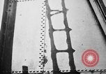 Standbild Japanische Team Umfragen Hiroshima Atombombe Schäden Hiroshima Japan, 1945, aus Sekunde 47 historischem Filmmaterial Videoclip 65675052703