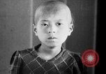 Standbild japanischen Patienten Hiroshima Japan, 1945, aus Sekunde 16 historischem Filmmaterial Videoclip 65675052708