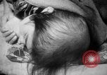 Standbild japanischen Patienten Hiroshima Japan, 1945, aus Sekunde 38 historischem Filmmaterial Videoclip 65675052708