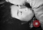 Standbild japanischen Patienten Hiroshima Japan, 1945, aus Sekunde 51 historischem Filmmaterial Videoclip 65675052708