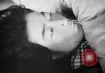 Standbild japanischen Patienten Hiroshima Japan, 1945, aus Sekunde 55 historischem Filmmaterial Videoclip 65675052708