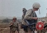 Image Premier Marine Regiment Shuri Okinawa îles Ryukyu, 1945, de la seconde 11 séquences d'archives historiques vidéo 65675052720