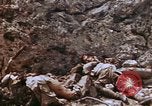 Image 1er Régiment de Marines Shuri Okinawa îles Ryukyu, 1945, de la seconde 35 séquences d'archives historiques vidéo 65675052722