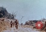 Image 1er Régiment de Marines Shuri Okinawa îles Ryukyu, 1945, de la seconde 60 séquences d'archives historiques vidéo 65675052722