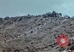 Image 1er Régiment de Marines Shuri Okinawa îles Ryukyu, 1945, de la seconde 36 séquences d'archives historiques vidéo 65675052723