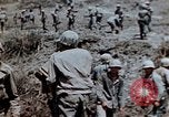 Image 1er Régiment de Marines Shuri Okinawa îles Ryukyu, 1945, de la seconde 44 séquences d'archives historiques vidéo 65675052723