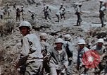 Image 1er Régiment de Marines Shuri Okinawa îles Ryukyu, 1945, de la seconde 45 séquences d'archives historiques vidéo 65675052723