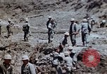 Image 1er Régiment de Marines Shuri Okinawa îles Ryukyu, 1945, de la seconde 54 séquences d'archives historiques vidéo 65675052723