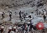 Image 1er Régiment de Marines Shuri Okinawa îles Ryukyu, 1945, de la seconde 59 séquences d'archives historiques vidéo 65675052723