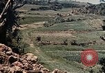 Standbild 1st Battalion 1 Marines Naha Okinawa Ryukyu Inseln, 1945, aus Sekunde 14 historischem Filmmaterial Videoclip 65675052726