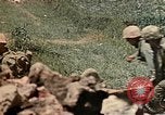 Standbild 1st Battalion 1 Marines Naha Okinawa Ryukyu Inseln, 1945, aus Sekunde 25 historischem Filmmaterial Videoclip 65675052726
