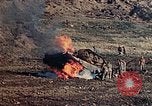 Standbild 1st Battalion 1 Marines Naha Okinawa Ryukyu Inseln, 1945, aus Sekunde 31 historischem Filmmaterial Videoclip 65675052726