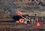Standbild 1st Battalion 1 Marines Naha Okinawa Ryukyu Inseln, 1945, aus Sekunde 32 historischem Filmmaterial Videoclip 65675052726