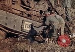 Standbild 1st Battalion 1 Marines Naha Okinawa Ryukyu Inseln, 1945, aus Sekunde 50 historischem Filmmaterial Videoclip 65675052726