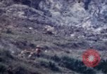 Image 1er Bataillon 1ère marines Naha Okinawa îles Ryukyu, 1945, de la seconde 6 séquences d'archives historiques vidéo 65675052727