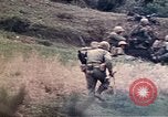 Image 1er Bataillon 1ère marines Naha Okinawa îles Ryukyu, 1945, de la seconde 37 séquences d'archives historiques vidéo 65675052727