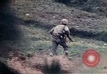 Image 1er Bataillon 1ère marines Naha Okinawa îles Ryukyu, 1945, de la seconde 42 séquences d'archives historiques vidéo 65675052727