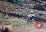 Image 1er Bataillon 1ère marines Naha Okinawa îles Ryukyu, 1945, de la seconde 43 séquences d'archives historiques vidéo 65675052727