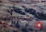 Image 1er Bataillon 1ère marines Naha Okinawa îles Ryukyu, 1945, de la seconde 51 séquences d'archives historiques vidéo 65675052727