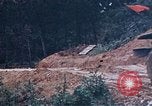 Immagine di 1° Reggimento Marine Deragawa Okinawa isole Ryukyu, 1945, secondo 23 filmato di repertorio 65675052728