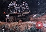 Immagine di 1° Reggimento Marine Deragawa Okinawa isole Ryukyu, 1945, secondo 31 filmato di repertorio 65675052728