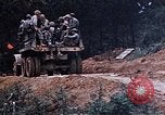 Immagine di 1° Reggimento Marine Deragawa Okinawa isole Ryukyu, 1945, secondo 33 filmato di repertorio 65675052728