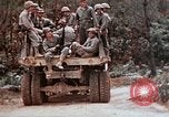 Immagine di 1° Reggimento Marine Deragawa Okinawa isole Ryukyu, 1945, secondo 51 filmato di repertorio 65675052728