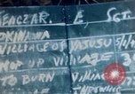 Standbild 3 Bataillon 1 Marines Yasusu Dorf Okinawa Ryukyu Inseln, 1945, aus Sekunde 9 historischem Filmmaterial Videoclip 65675052732