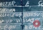 Standbild 3 Bataillon 1 Marines Yasusu Dorf Okinawa Ryukyu Inseln, 1945, aus Sekunde 15 historischem Filmmaterial Videoclip 65675052732