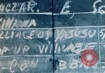 Standbild 3 Bataillon 1 Marines Yasusu Dorf Okinawa Ryukyu Inseln, 1945, aus Sekunde 17 historischem Filmmaterial Videoclip 65675052732