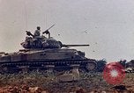Standbild 3 Bataillon 1 Marines Yasusu Dorf Okinawa Ryukyu Inseln, 1945, aus Sekunde 32 historischem Filmmaterial Videoclip 65675052732