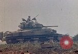 Standbild 3 Bataillon 1 Marines Yasusu Dorf Okinawa Ryukyu Inseln, 1945, aus Sekunde 33 historischem Filmmaterial Videoclip 65675052732