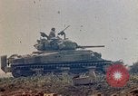 Standbild 3 Bataillon 1 Marines Yasusu Dorf Okinawa Ryukyu Inseln, 1945, aus Sekunde 35 historischem Filmmaterial Videoclip 65675052732