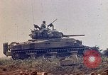 Standbild 3 Bataillon 1 Marines Yasusu Dorf Okinawa Ryukyu Inseln, 1945, aus Sekunde 45 historischem Filmmaterial Videoclip 65675052732