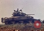 Standbild 3 Bataillon 1 Marines Yasusu Dorf Okinawa Ryukyu Inseln, 1945, aus Sekunde 47 historischem Filmmaterial Videoclip 65675052732