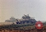 Standbild 3 Bataillon 1 Marines Yasusu Dorf Okinawa Ryukyu Inseln, 1945, aus Sekunde 60 historischem Filmmaterial Videoclip 65675052732