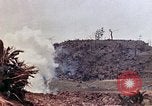 Standbild 3 Bataillon 1 Marines Yasusu Dorf Okinawa Ryukyu Inseln, 1945, aus Sekunde 11 historischem Filmmaterial Videoclip 65675052733