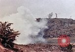 Standbild 3 Bataillon 1 Marines Yasusu Dorf Okinawa Ryukyu Inseln, 1945, aus Sekunde 14 historischem Filmmaterial Videoclip 65675052733