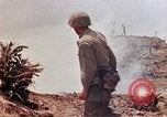 Standbild 3 Bataillon 1 Marines Yasusu Dorf Okinawa Ryukyu Inseln, 1945, aus Sekunde 30 historischem Filmmaterial Videoclip 65675052733