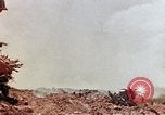 Standbild 3 Bataillon 1 Marines Yasusu Dorf Okinawa Ryukyu Inseln, 1945, aus Sekunde 39 historischem Filmmaterial Videoclip 65675052733