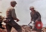 Standbild 3 Bataillon 1 Marines Yasusu Dorf Okinawa Ryukyu Inseln, 1945, aus Sekunde 40 historischem Filmmaterial Videoclip 65675052733
